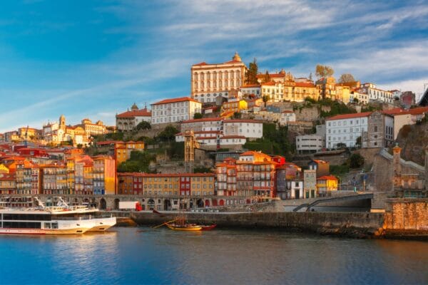 Douro river and Dom Luis bridge, Porto, Portugal.